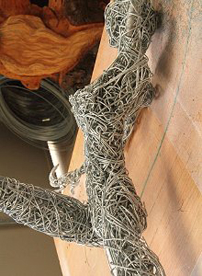 wired sculpture 12 - نحوه‌ی ساخت مجسمه‌ سیمی