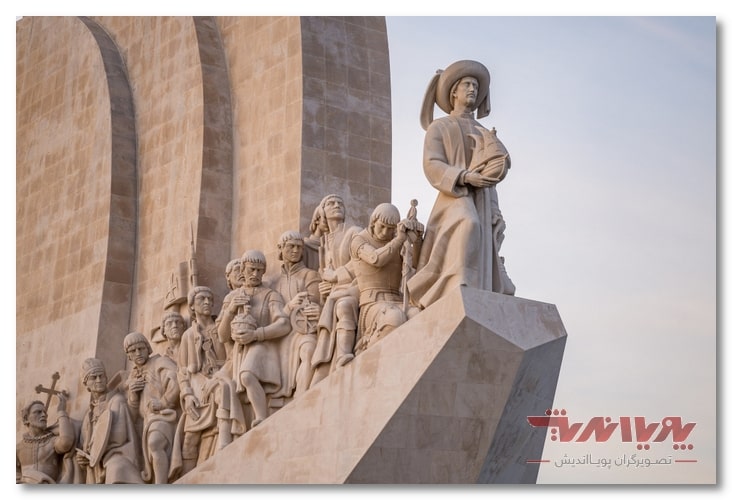 statues monument discoveries sunlight lisbon portugal min - مجسمه سازی با پاپیه ماشه